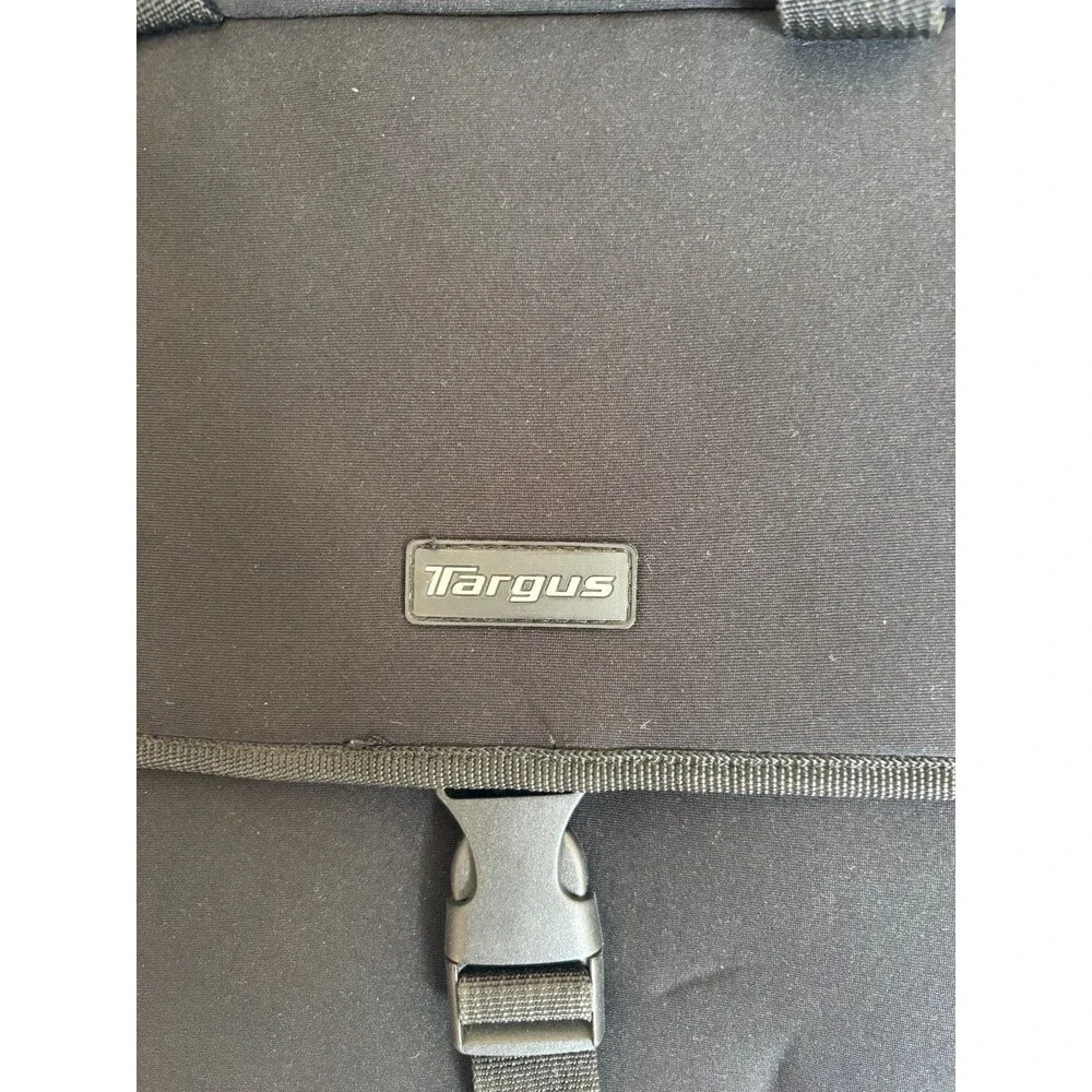 Laptop Case Messenger Bag TARGUS Neoprene Padded Black 15x13x2 w/ Shoulder Strap
